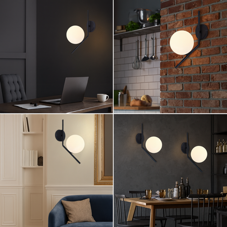 Lampa ścienna czarna metalowa z mlecznym kloszem ozdobna szklana kula E27 kinkiet design