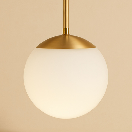 Lampa wisząca ze szkła opalowego Kula biała złota E27