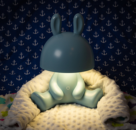 Lampka nocna LED dla dzieci KRÓLIK ciepłe światło Bezprzewodowa