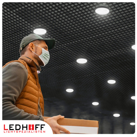 Lampa przemysłowa LED HighBay UFO 100W 3 barwy światła na magazyn halę