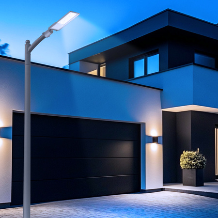 Lampa uliczna LED wodoodporna 150W 16500lm światło neutralne 5000K