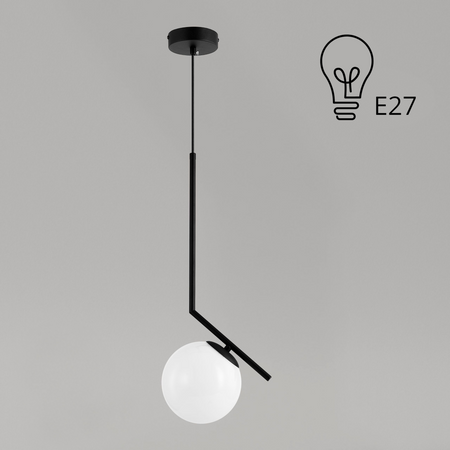 Lampa sufitowa czarna metalowa z mlecznym kloszem ozdobna szklana kula E27 design
