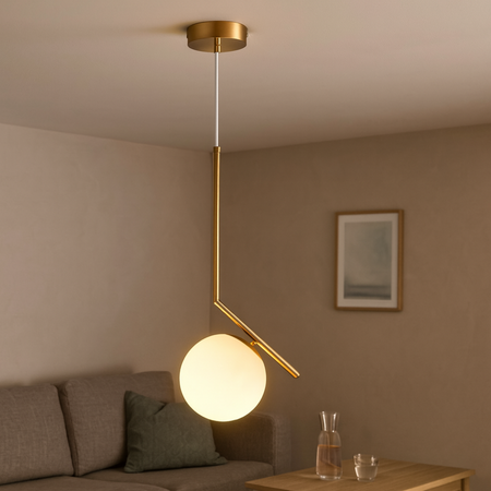 Lampa sufitowa złota metalowa z mlecznym kloszem ozdobna szklana kula E27 design