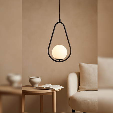 Lampa sufitowa czarna metalowa z mlecznym kloszem ozdobna szklana kula E27 rama kropla