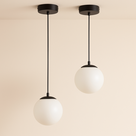 Lampa sufitowa czarna metalowa z mlecznym kloszem ozdobna szklana kula E27