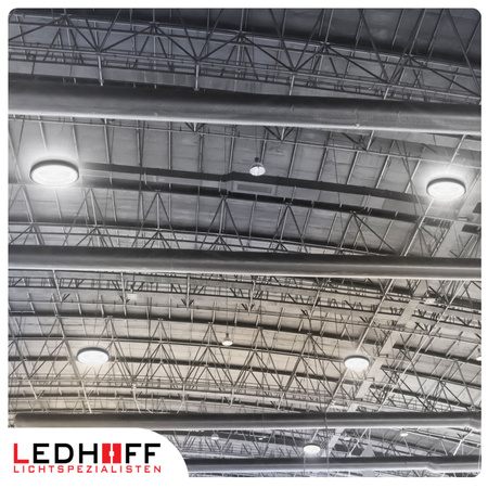 Lampa przemysłowa LED HighBay UFO 200W 3 barwy światła na magazyn halę