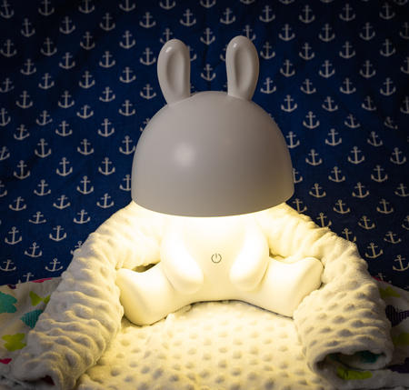 Lampka nocna LED dla dzieci KRÓLIK ciepłe światło Bezprzewodowa