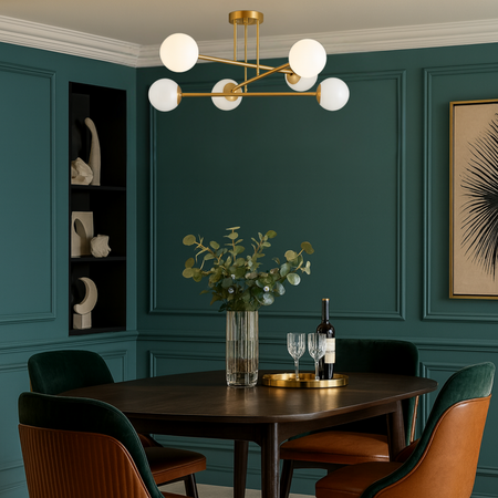 Lampa sufitowa złota metalowa z 6 mlecznymi kloszami ozdobna E27